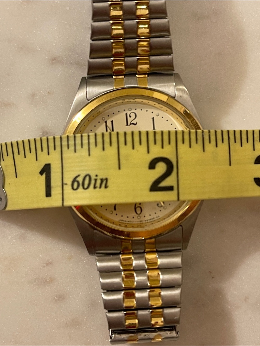 Preowned like New Condition Citizen Men’s watch Two-Tone with Stretch Bracelet. - Picture 10 of 11